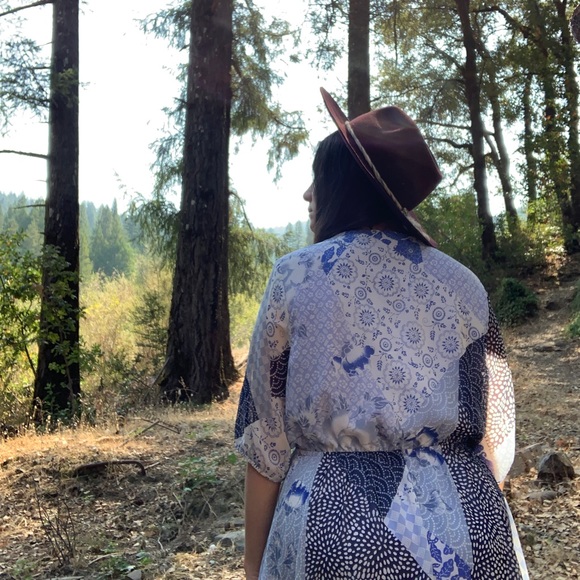 Blue floral patterned prairie dress - Picture 8 of 10